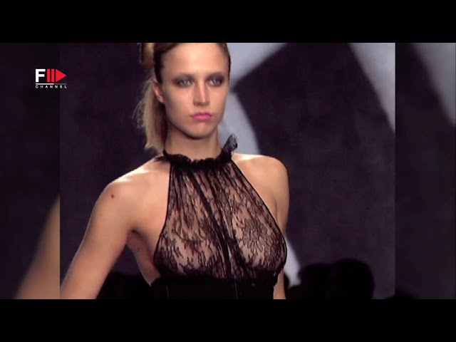 Vintage in Pills ROCCO BAROCCO Spring 2002 – Fashion Channel