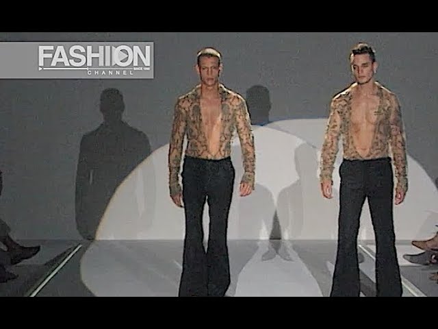 GUCCI Menswear Spring Summer 2000 Milan – Fashion Channel