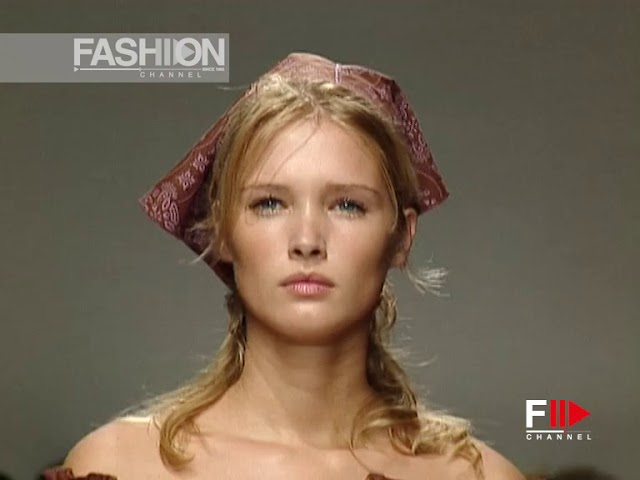 PHILOSOPHY by ALBERTA FERRETTI Spring Summer 2000 Milan – Fashion Channel